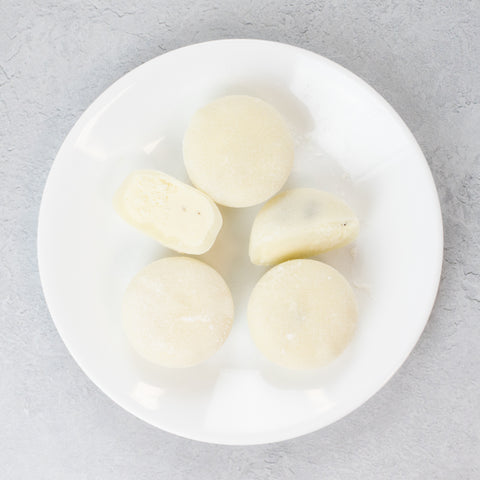 Vanilla & Chocolate Chip Mochi Ice Cream