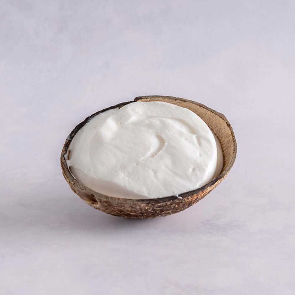 Delicious Ripieno Coconut Sorbetto in Fruit Shell |Cuisinery ...